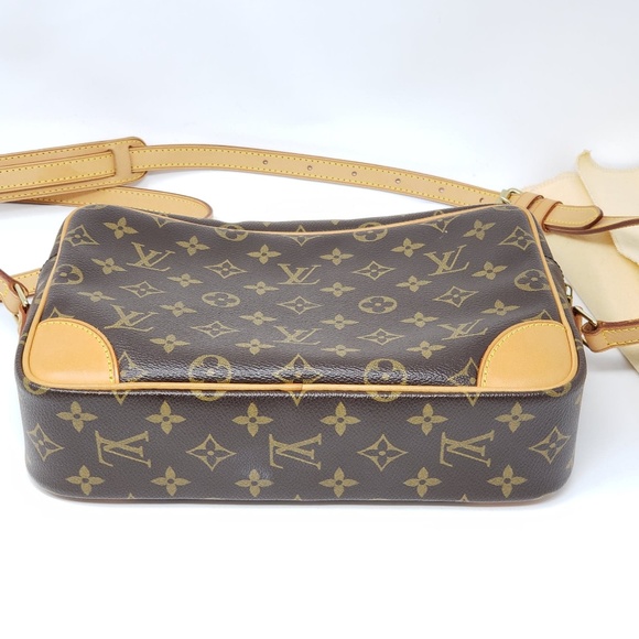 100% Auth Louis Vuitton Trocadero Crossbody Bag - Picture 3 of 9